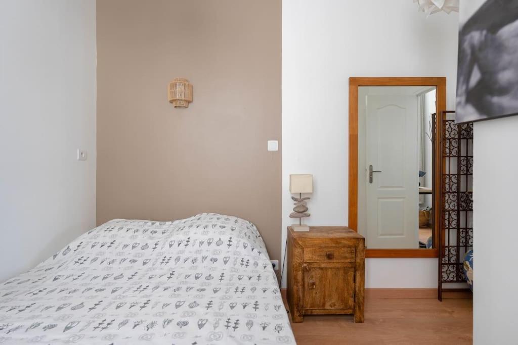 Ferienwohnung L'Elegant Lumineux Ancien Couvent Marseilles Exterior foto